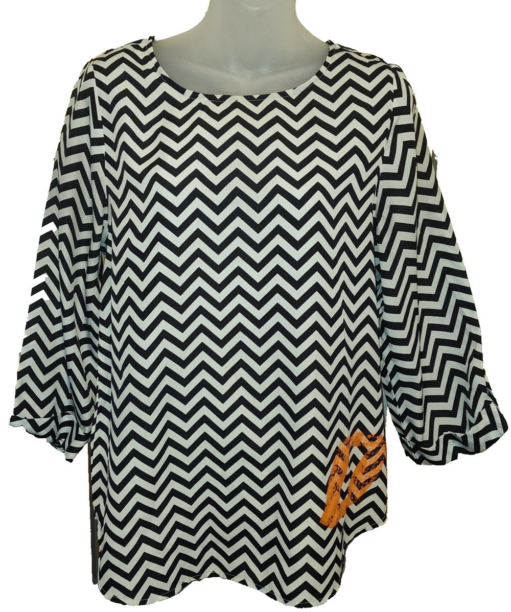 Bamboo Women’s Black White Chevron Casual Loose Style Tunic Top Size M BG28
